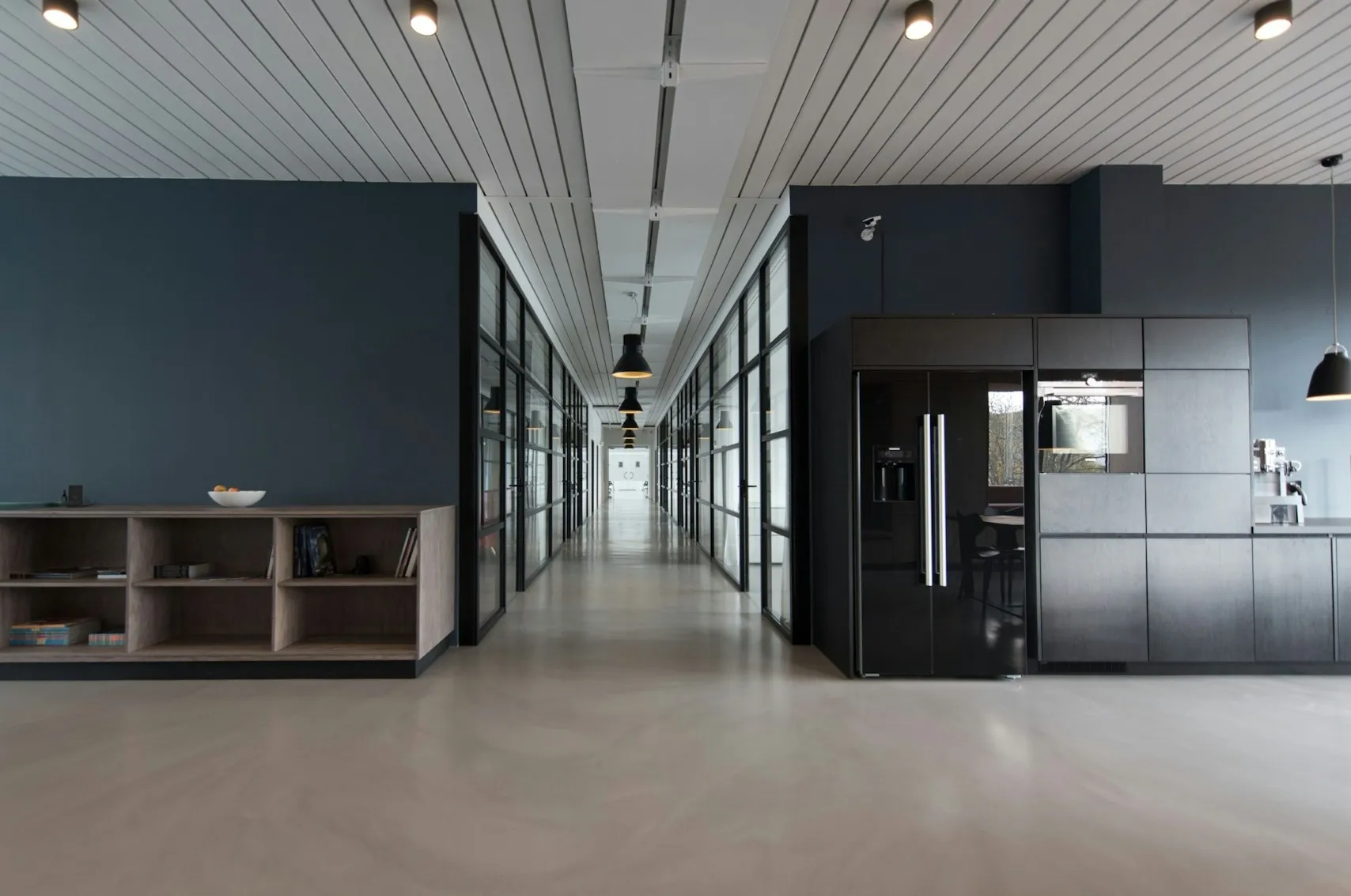 Cadre de travail moderne et collaboratif, à l'image du dynamisme de Finarma